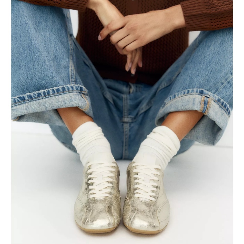 METALLIC EFFECT SNEAKERS size 37